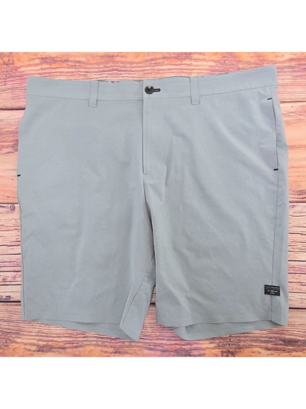 Travis Mathew Mens Grey Golf Shorts Size 40